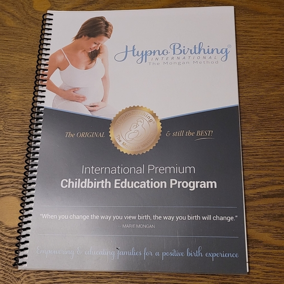 Pregnancy Book Bundle (THREE BOOKS!!) - Picture 2 of 3